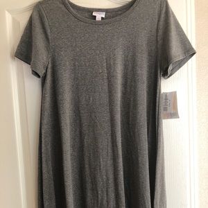 Carly grey and black stripes